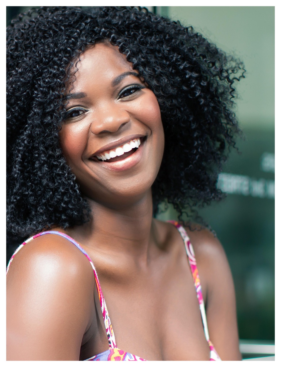 services-01 smile, happy, people, fun, young, woman, happiness, nature, girl, smiling, portrait, female, person, cheerful, face, summer, lifestyle, looking, black woman, fashion, attractive, model, glamour, african, posing, black people