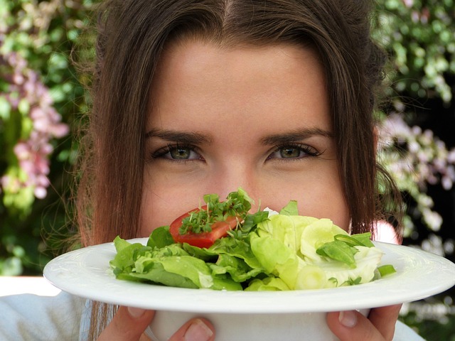 Gesunde Ernährung für Frauen: Tipps für den Alltag und die Freizeit